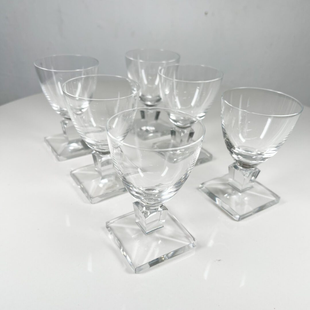 French Vintage Handcraft Set of Six Crystal Wine Glasses Style of Lalique -  Ambianic