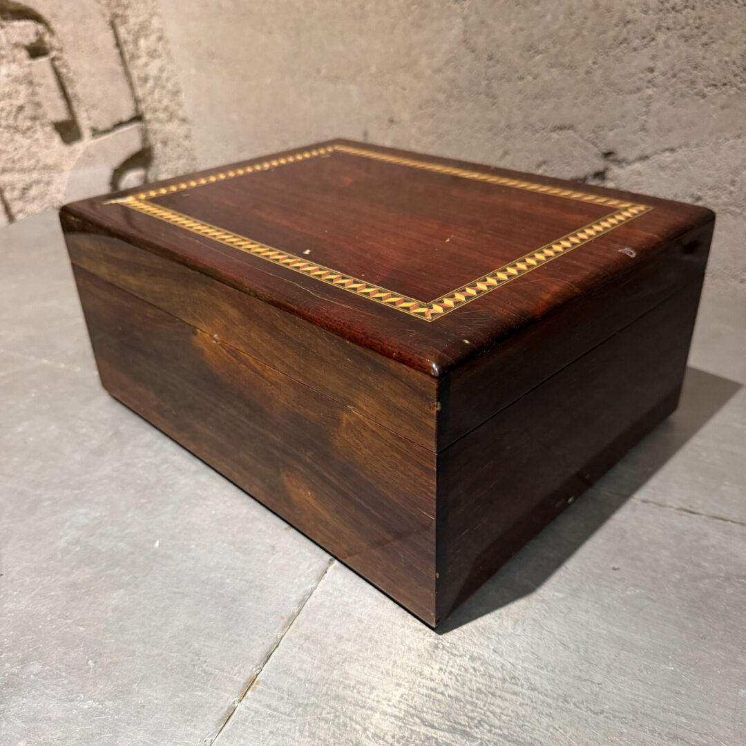 Humidor-Box-Old-07-26-RR (1 of 3)