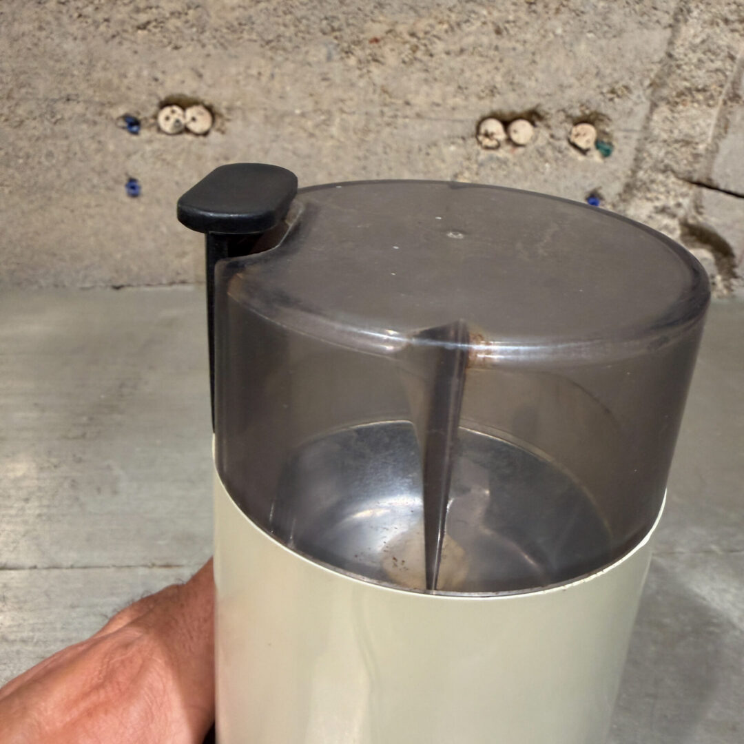 Braun-Coffee-Grinder-05-26-RR (6 of 9)