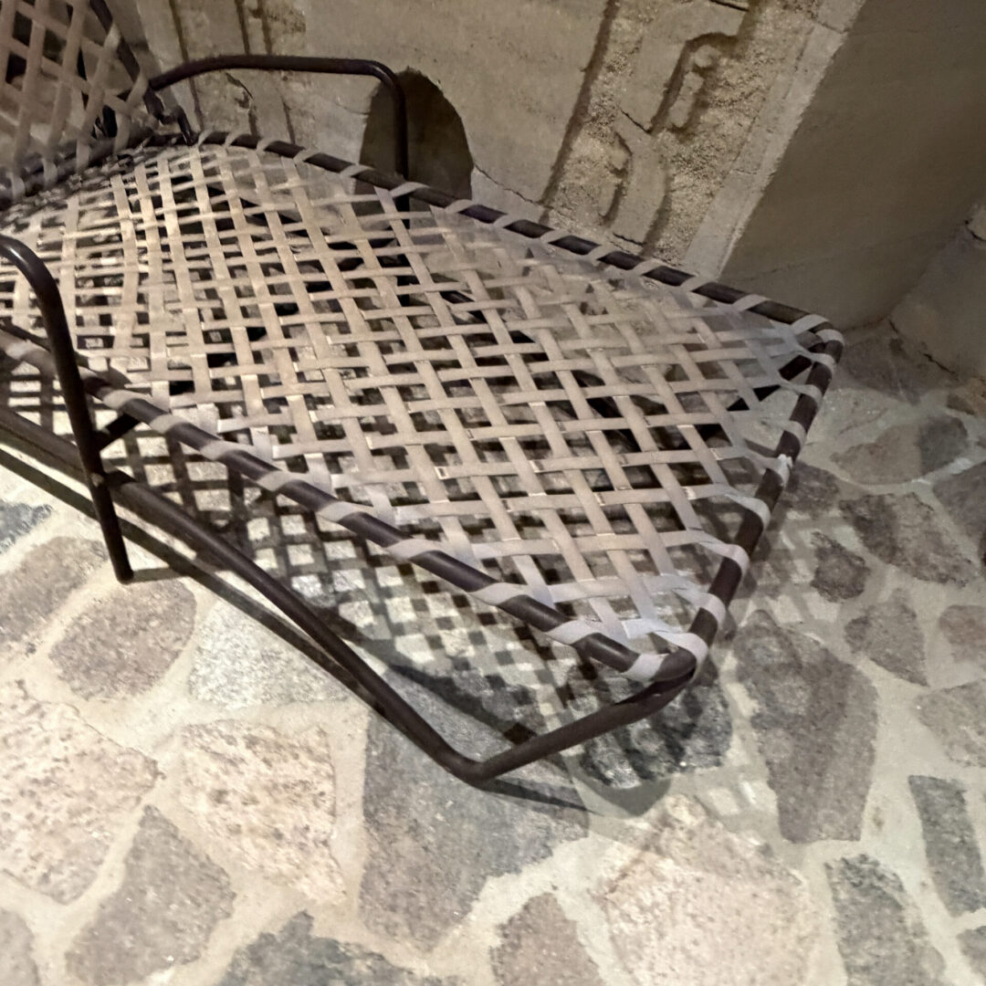 Brown-Jordan-Pool-Bed-Chairs-06-26-RR (11 of 13)