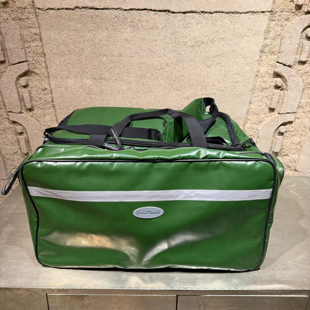 Dynamed-Green-Medical-Bag-06-26-RR (2 of 13)