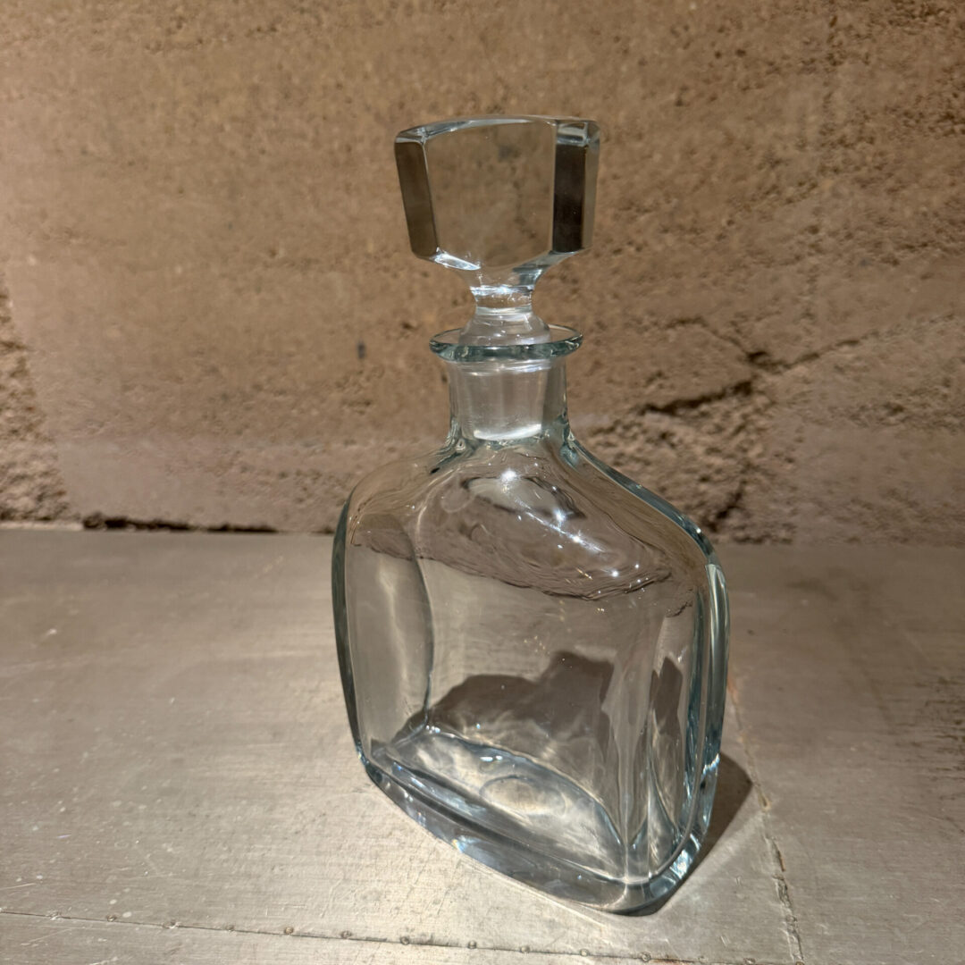 Scandinavian-Flask-Decanter-Crystal-06-26-RR (7 of 12)