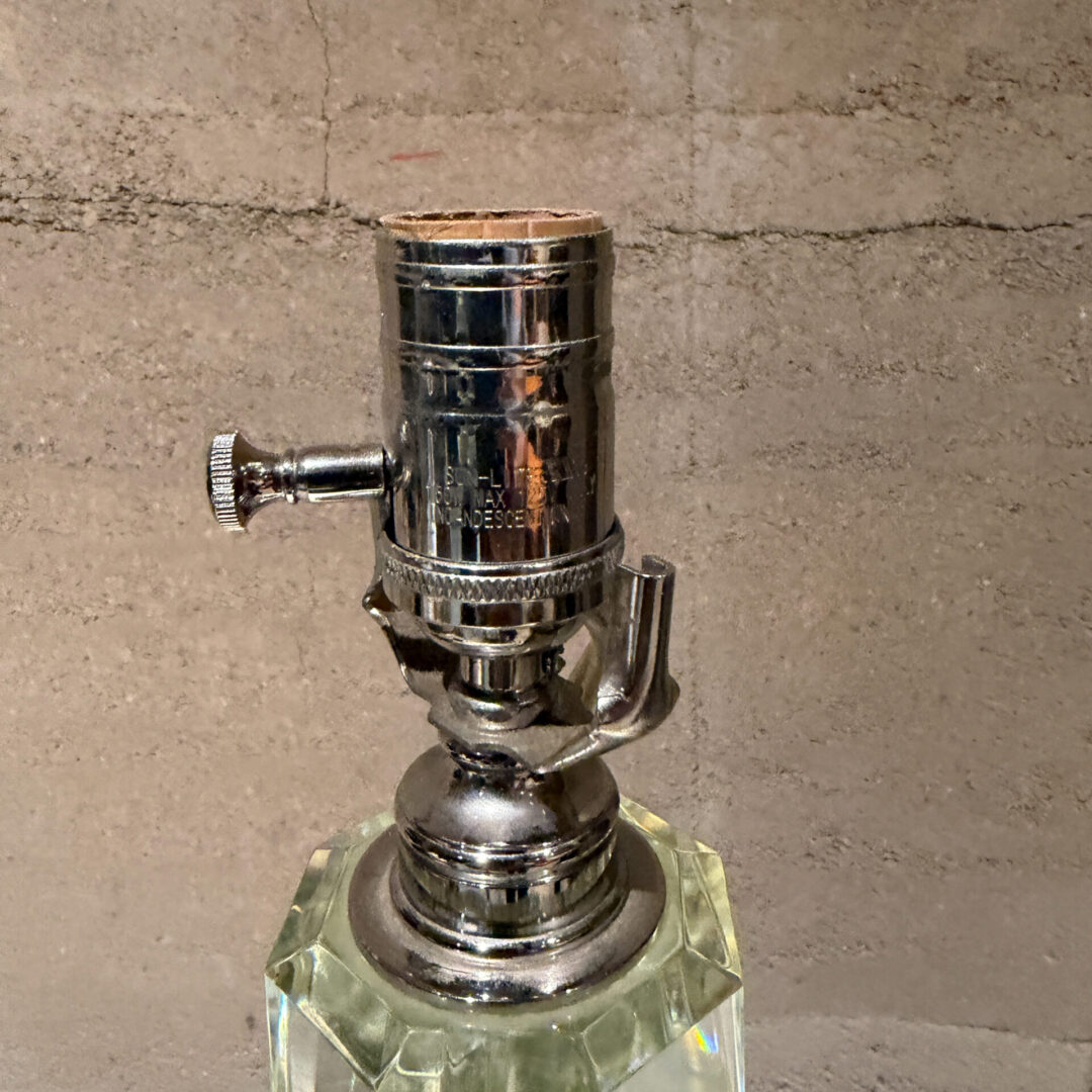 Crystal-Pedestal-Table-Lamp-08-26-RR (2 of 8)