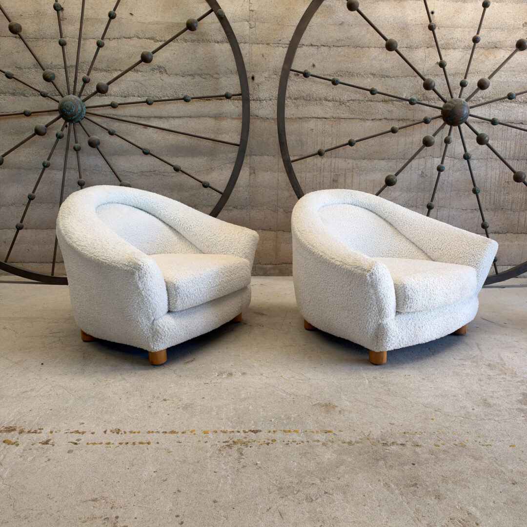 White-French-Polar-Chairs-Old-PL-10-26 (13 of 14)